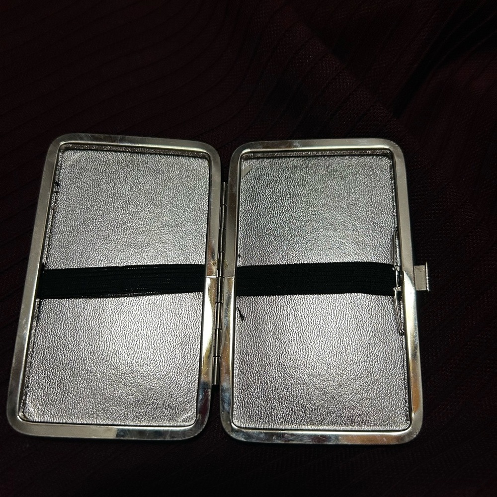 Card holder - Picture 2 of 5